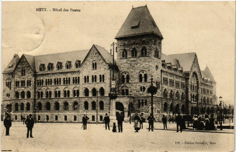 Carte postale ancienne Metz - Hotel des Postes à Metz