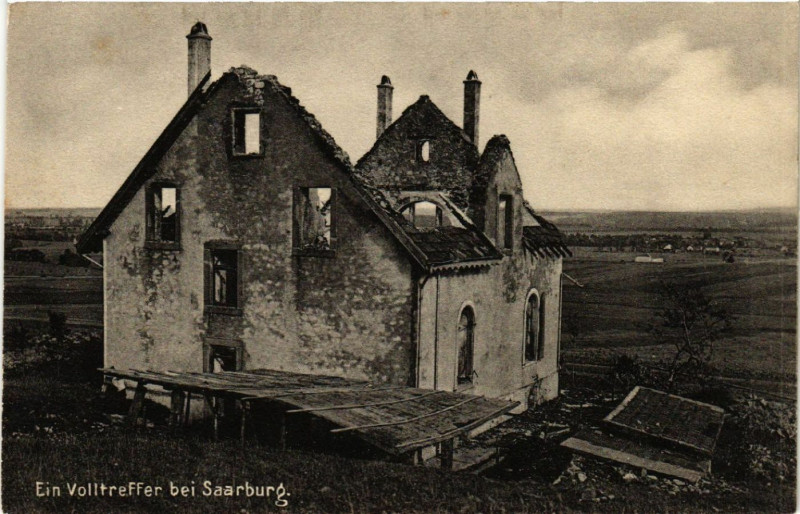 Carte postale ancienne Ein Volltreffer bei Saarburg