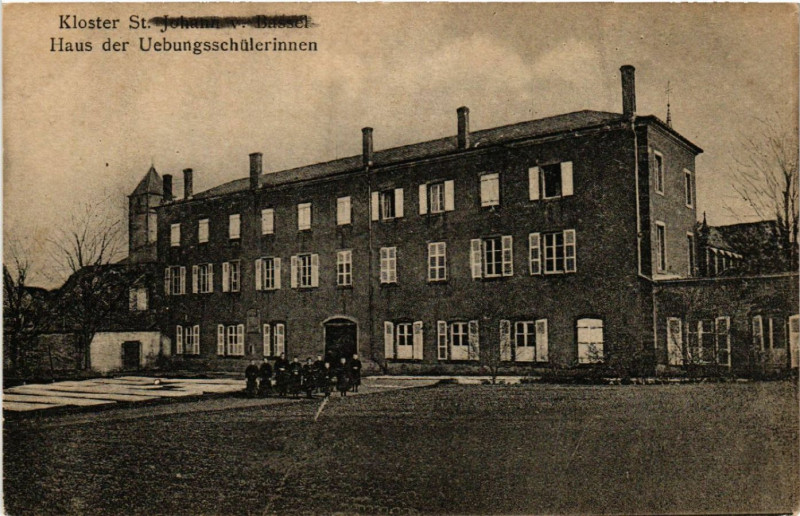 Carte postale ancienne Kloster - Haus der Uebungsschulerinnen