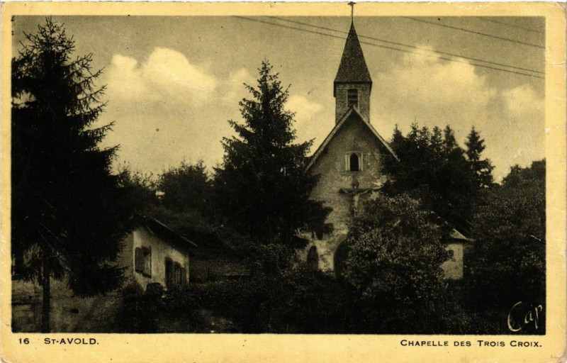 Carte postale ancienne Saint-Avold. - Chapelle des Trois Croix à Saint-Avold