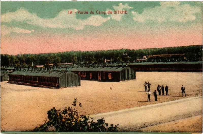 Carte postale ancienne Partie du Camp de Bitche à Bitche