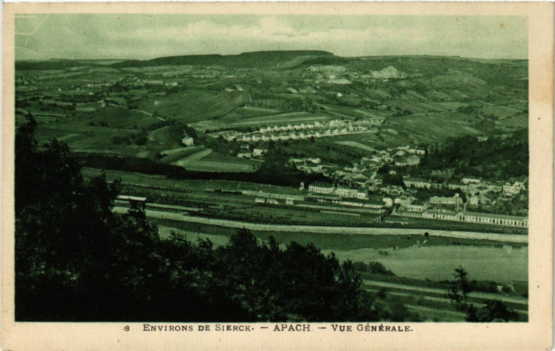 Carte postale ancienne Env. de Sierck - Apach - Vue générale à Apach