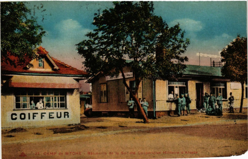 Carte postale ancienne Camp de Bitche - Batiments de la Societe Cooperative Militaire à Bitche