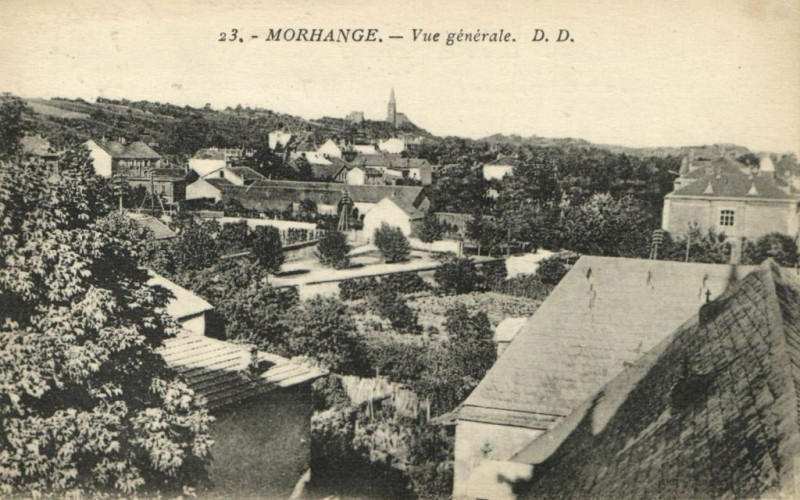 Carte postale ancienne Morhange - Vue générale à Morhange