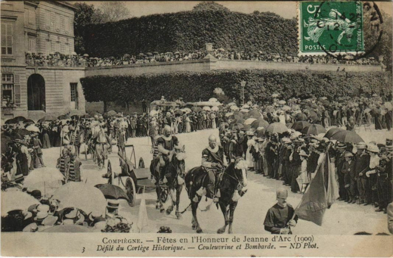 Carte postale ancienne Compiegne Fétes en IHonneur de Jeanne D'Arc à Compiègne