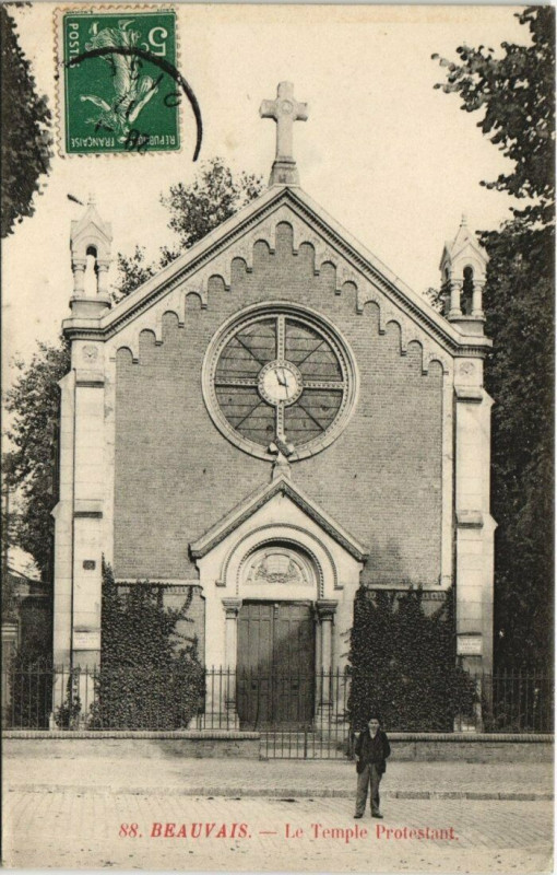 Carte postale ancienne Beauvais Le Temple Protestant à Beauvais