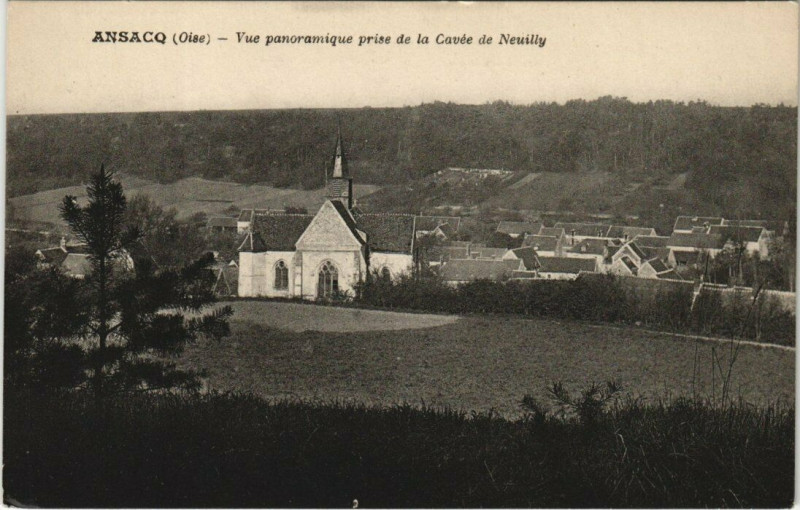 Carte postale ancienne Ansacq - Vue Panoramique prise de la Cavée de Neuilly à Ansacq