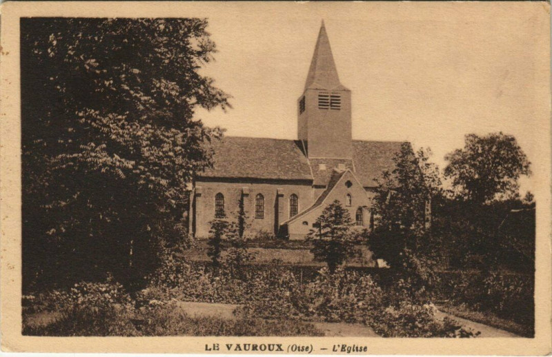 Carte postale ancienne Le Vauroux - L'Eglise au Vauroux