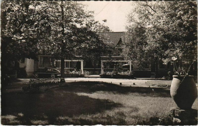 Carte postale ancienne Hostellerie du Lys Foret du Lys Par Lamorlaye à Lamorlaye