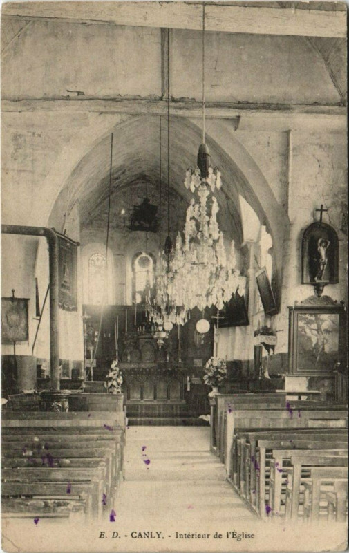Carte postale ancienne Canly - Interieur de l'Eglise à Canly