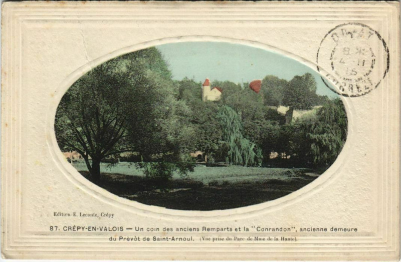 Carte postale ancienne Crepy-en-Valois - Un coin des anciens Remparts et la Conradon à Crépy-en-Valois