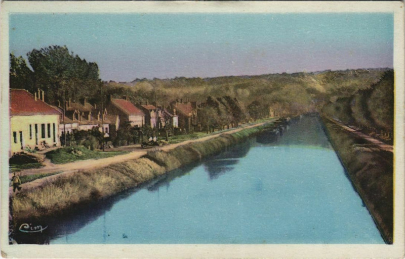 Carte postale ancienne Longueil-Annel Avenue des Chantiers - Le Canal à Longueil-Annel