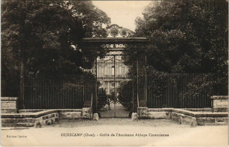 Carte postale ancienne Ourscamp - Grille de l'Ancienne Abbaye Cistercienne