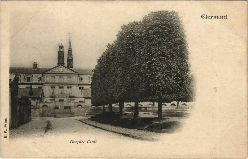 Carte postale ancienne Clermont Hospice Civil à Clermont