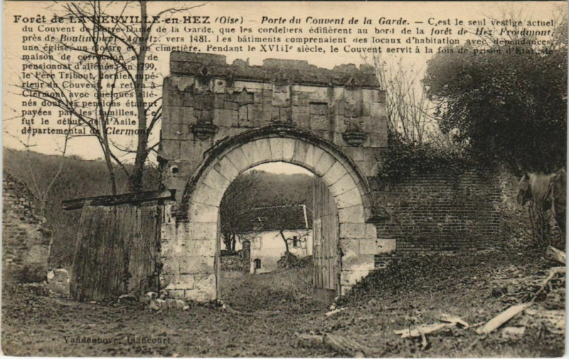 Carte postale ancienne Foret de La Neuville-en-Hez - Porte du couvent de la Garde à La Neuville-en-Hez