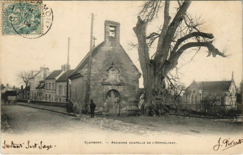 Carte postale ancienne Clerment - Ancienne Chapelle de L'Orphelinat