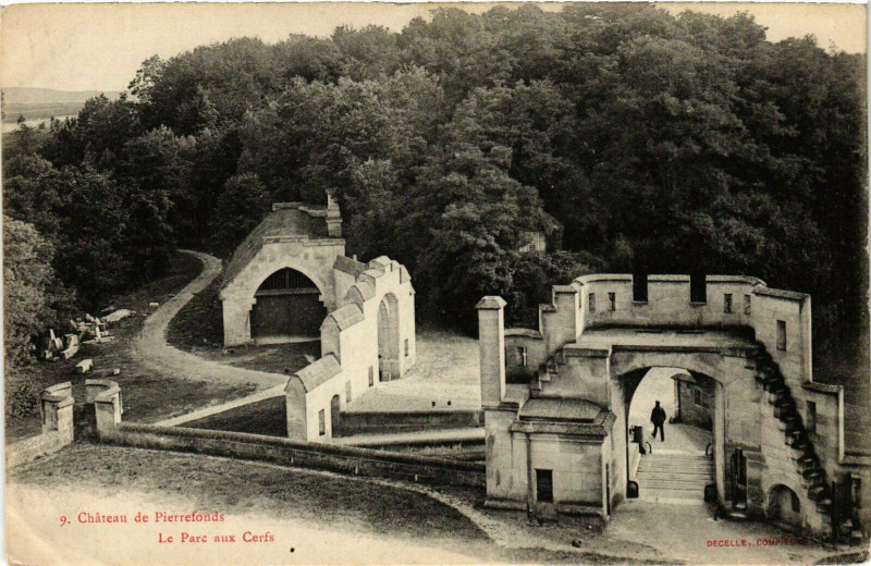 Carte postale ancienne Pierrefonds Le Parc aux Cerfs France à Pierrefonds