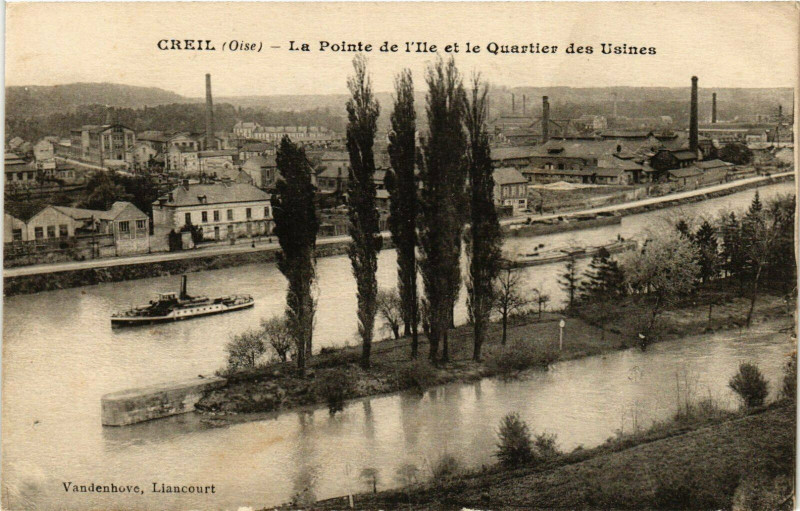 Carte postale ancienne Creil La Pointe de l'Ile et le Quartier des Usines France à Creil