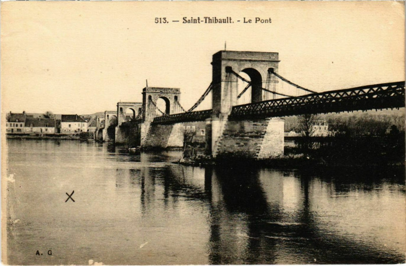 Carte postale ancienne Saint-Thibault - Le Pont à Saint-Thibault