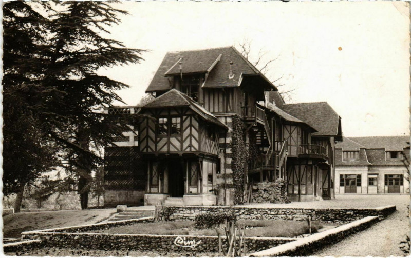 Carte postale ancienne Clairoix - Maison d'Accueil de la R. A. T. P. à Clairoix