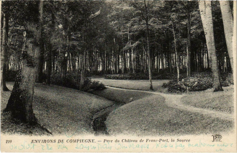 Carte postale ancienne Parc du Chateau de Franc-Port - La Source - Env. De Compiegne à Compiègne