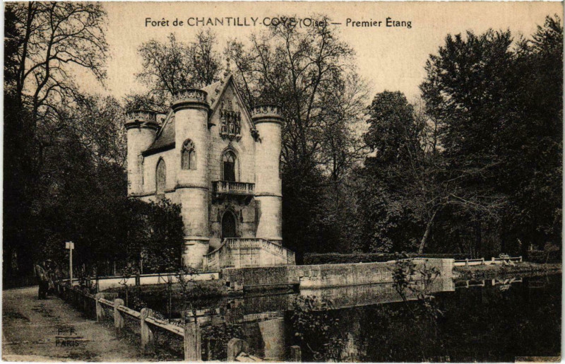 Carte postale ancienne Foret de Chantilly-Coye - Premier Etang à Antilly