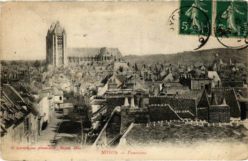 Carte postale ancienne Noyon - Panorama à Noyon