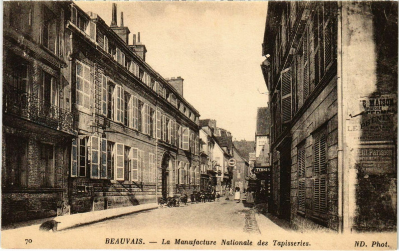 Carte postale ancienne Beauvais - La Manufacture Nationale des Tapisseries à Beauvais