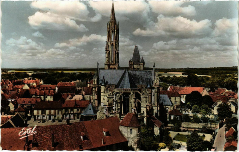 Carte postale ancienne Senlis - Vue Generale à Senlis