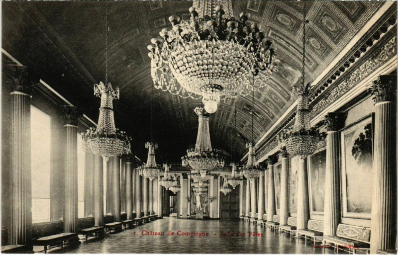 Carte postale ancienne Compiegne - Chateau de Compiegne - Salle des Fetes à Compiègne