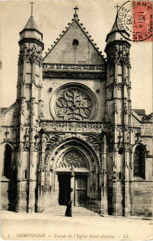 Carte postale ancienne Compiegne - Facade de l'Eglise Saint-Antoine à Compiègne