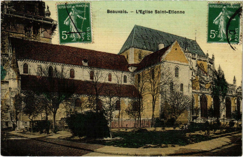 Carte postale ancienne Beauvais - L'Eglise Saint-Etienne à Beauvais