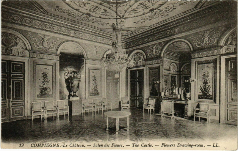 Carte postale ancienne Compiegne - Le Chateau - Salon des Fleurs à Compiègne