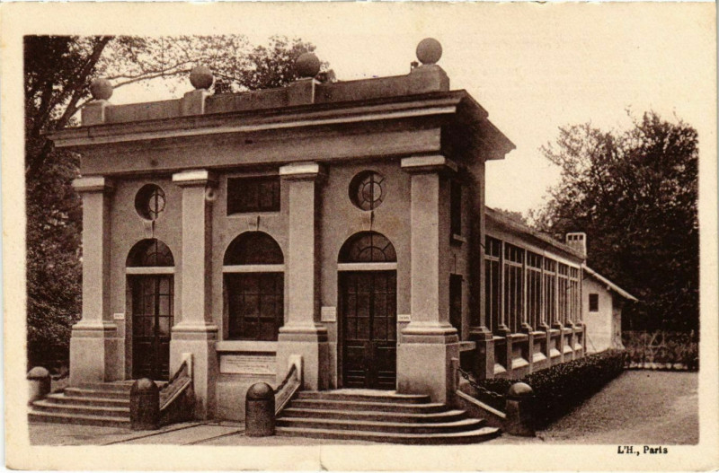 Carte postale ancienne Compiegne - Foret de Compiegne - Armistice Building à Compiègne