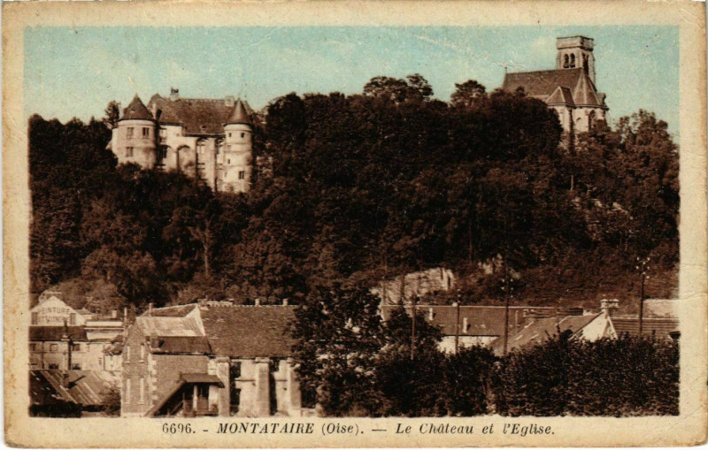 Carte postale ancienne Montataire- Le Chateau et l'Eglise France à Montataire