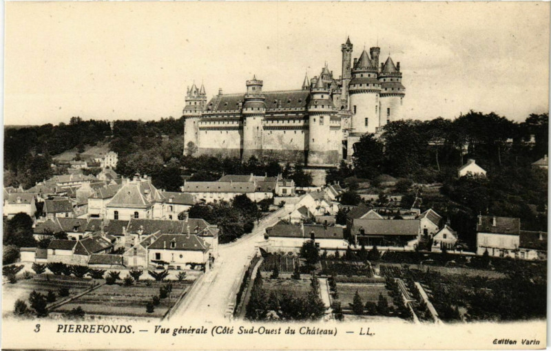 Carte postale ancienne Pierrefonds- vue generale France à Pierrefonds