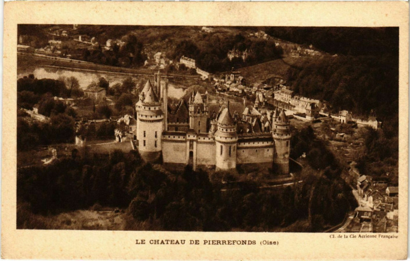 Carte postale ancienne Pierrefonds- Le Chateau France à Pierrefonds