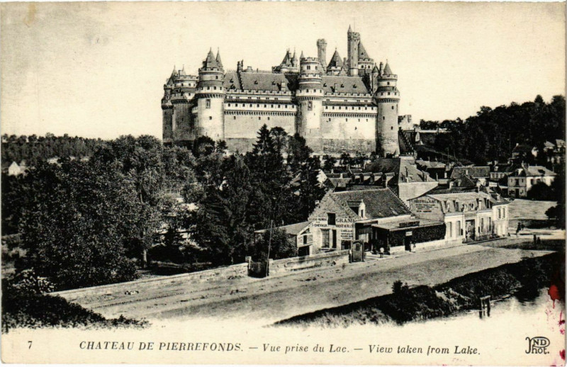 Carte postale ancienne Pierrefonds- Le Chateau France à Pierrefonds