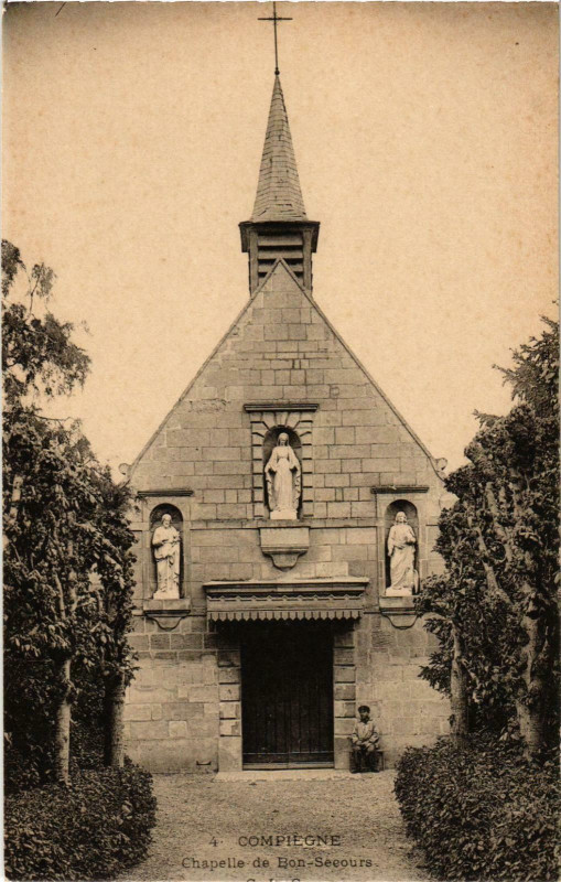 Carte postale ancienne Compiegne- Chapelle de Bon Seeours France à Compiègne