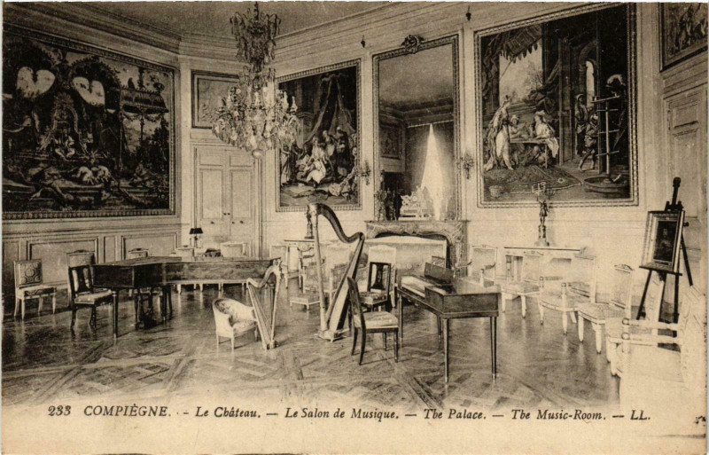 Carte postale ancienne Compiegne- Chateau, Salon de Musique France à Compiègne