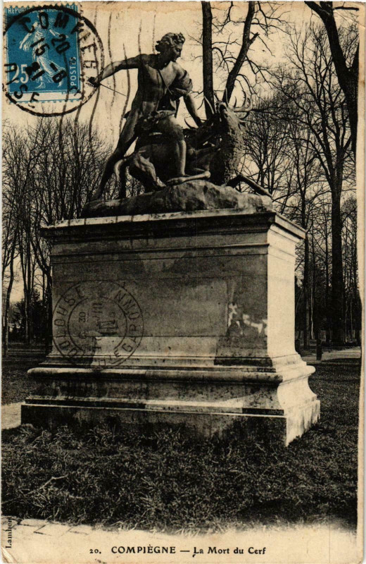 Carte postale ancienne Compiegne- La Mort du Cerf France à Compiègne
