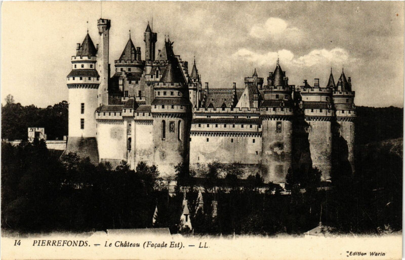Carte postale ancienne Compiegne- Le Chateau France à Compiègne