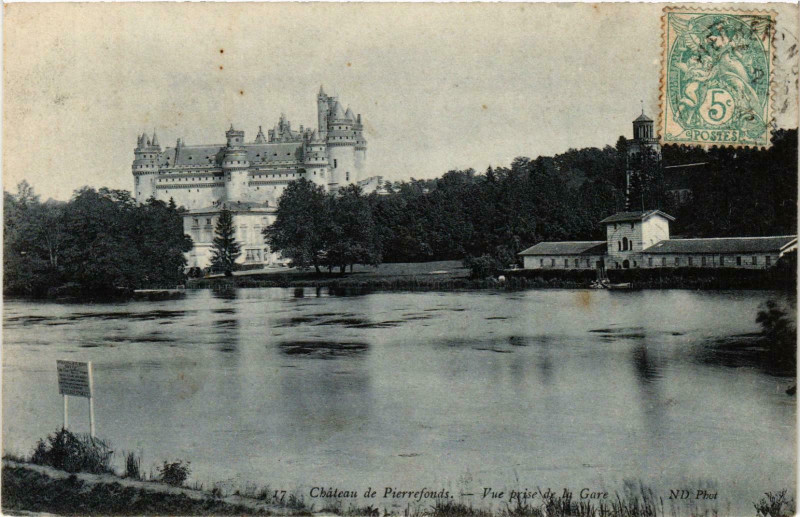 Carte postale ancienne Compiegne- Le Chateau France à Compiègne