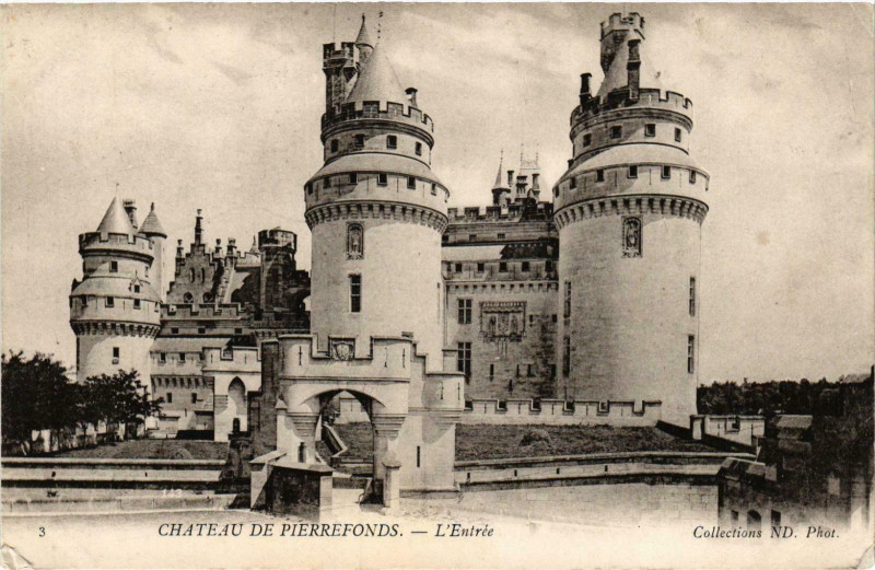 Carte postale ancienne Compiegne- Chateau, entree France à Compiègne