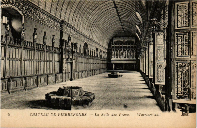Carte postale ancienne Compiegne- Chateau, La Salle des Preux France à Compiègne