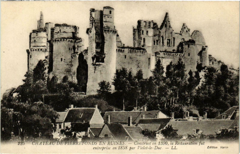 Carte postale ancienne Compiegne- Chateau en Ruines France à Compiègne