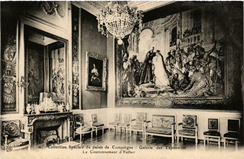 Carte postale ancienne Compiegne- Le Palais, Galerie des Tapisseries France à Compiègne