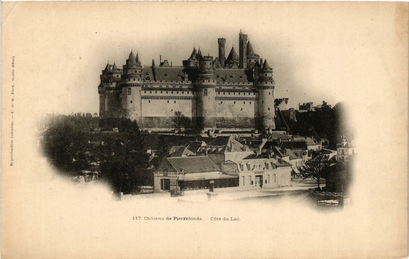 Carte postale ancienne Compiegne- Le Chateau France à Compiègne