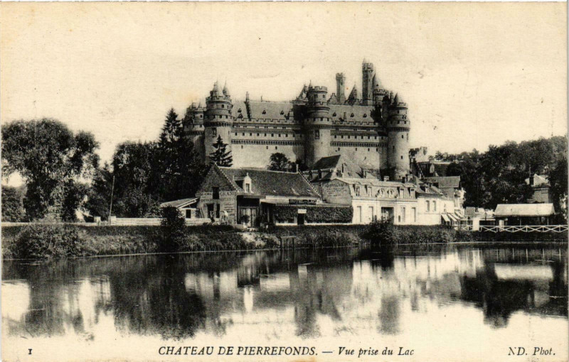Carte postale ancienne Compiegne- Le Chateau France à Compiègne