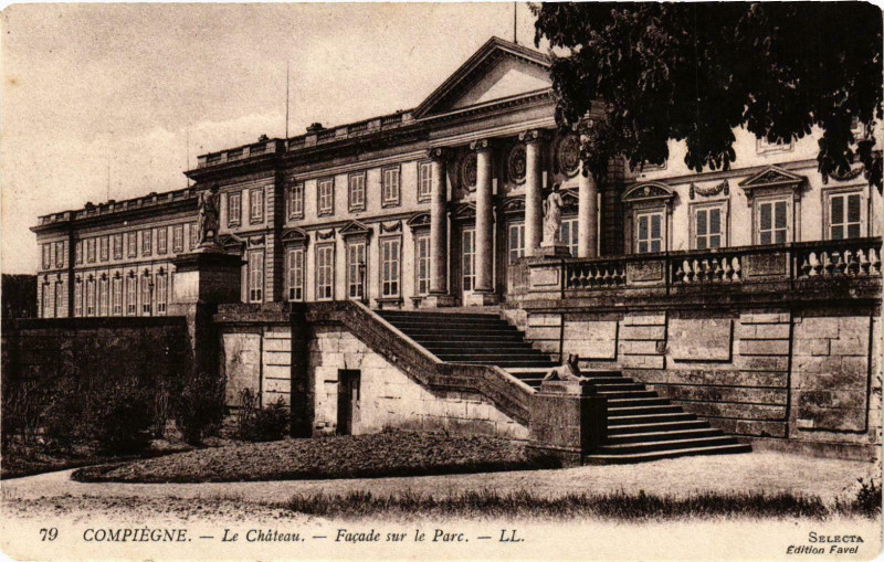 Carte postale ancienne Compiegne- Le Chateau France à Compiègne